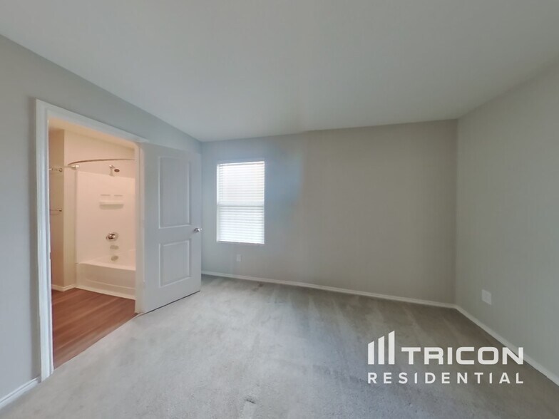 Building Photo - 1617 Daunton Dr