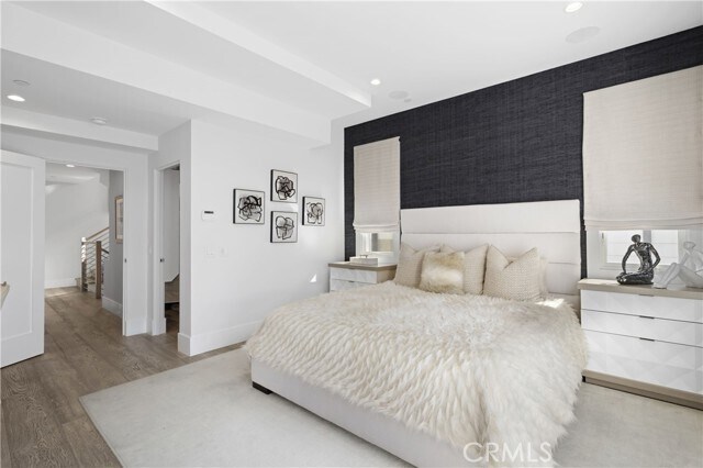 Building Photo - 712 Marguerite Ave