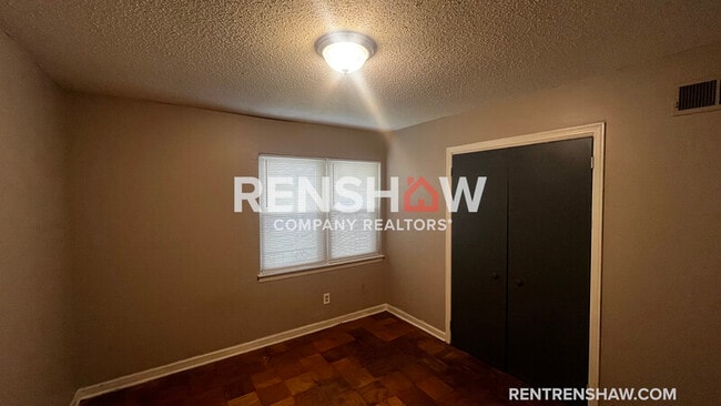 Building Photo - 3773 Voltaire Ave