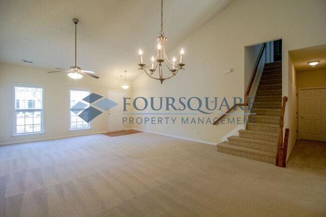 Building Photo - End Unit Townhome | First Floor Master Bed...