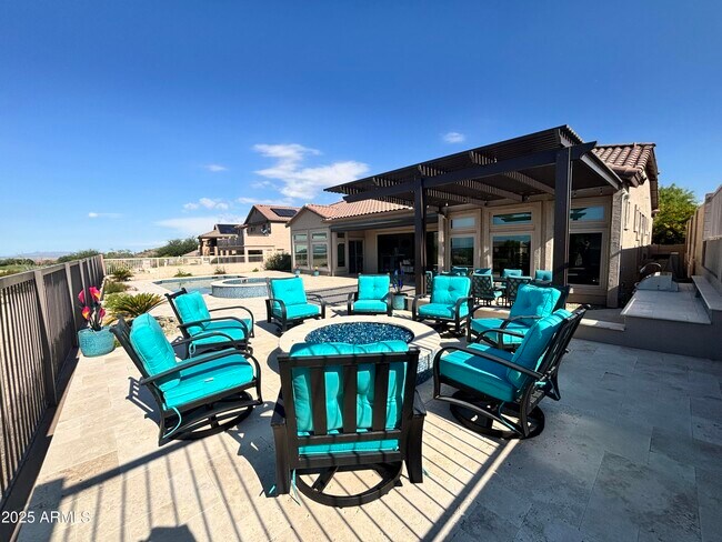 Building Photo - 7637 E Tasman Cir