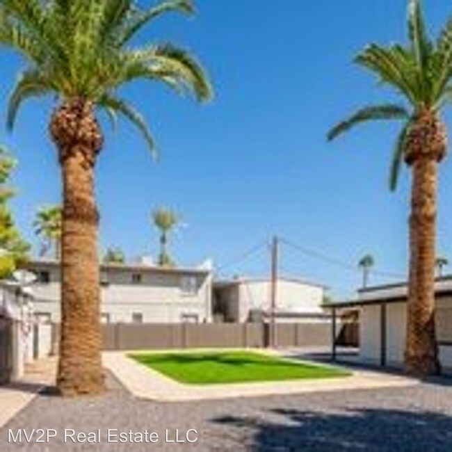 Building Photo - 6801 N 17th Ave