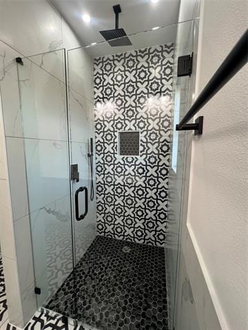 Building Photo - 615 Luxton St