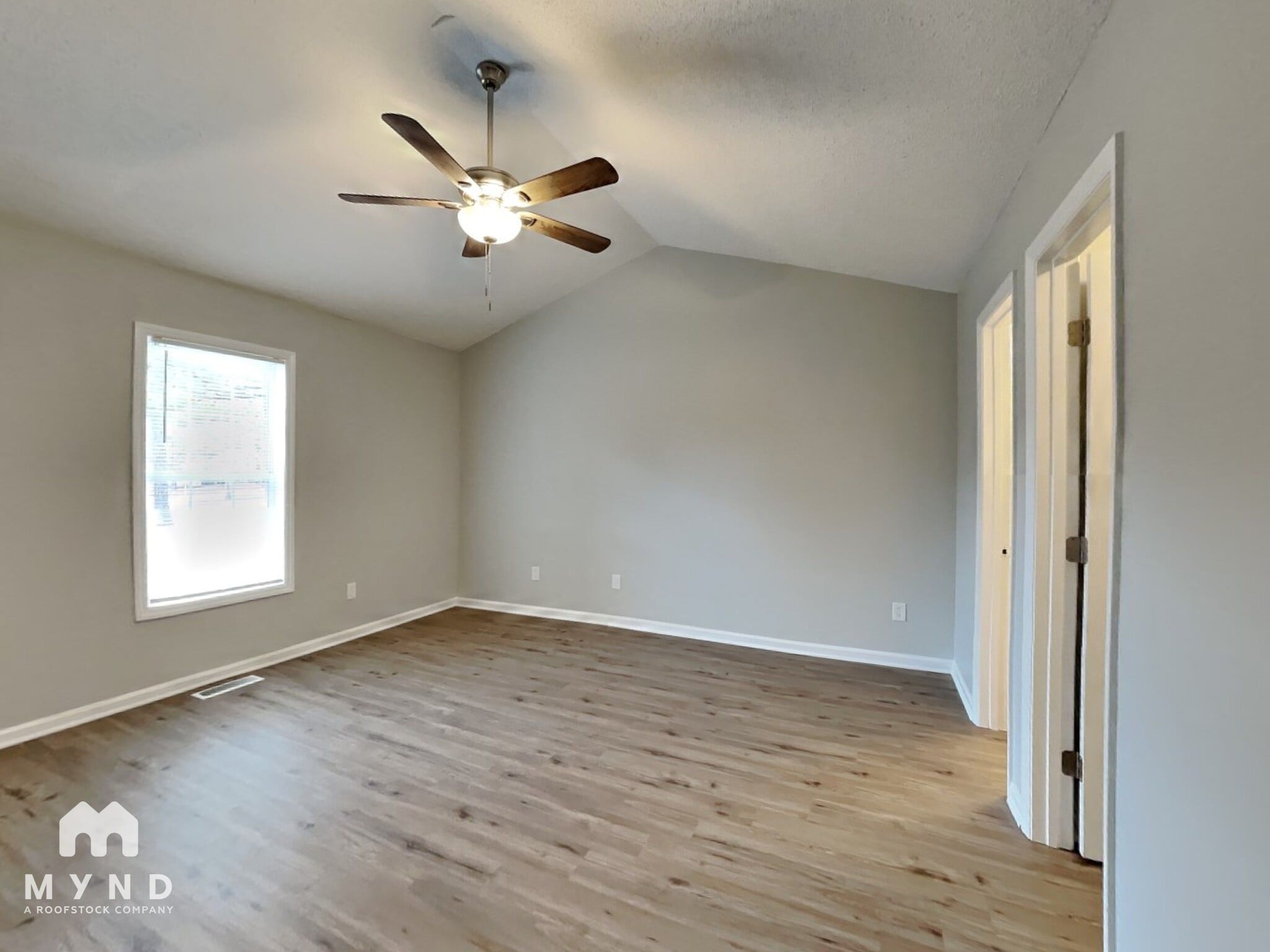 Building Photo - 177 Percheron Dr