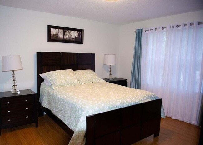 Building Photo - 6125 NW 40th St