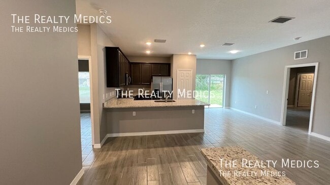 Building Photo - 276 Santo Domingo Ave SW