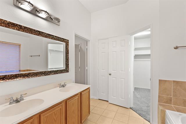 Building Photo - 280 Beech Dr