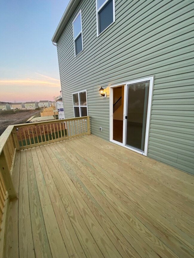 Building Photo - Gorgeous South Knoxville house!!!!!