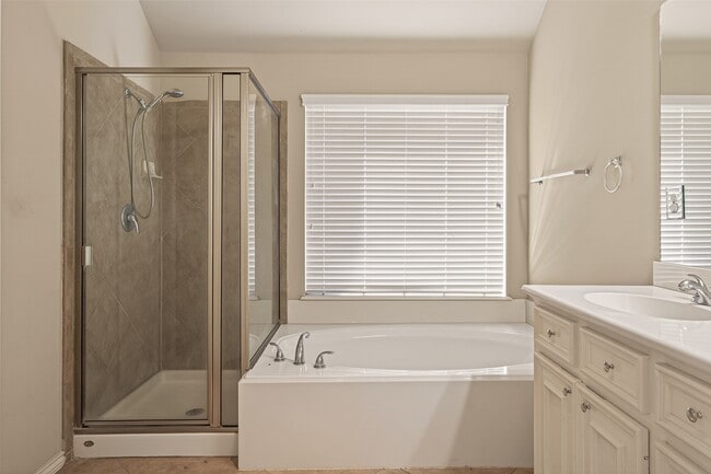 Building Photo - 13406 Moonlit Lake Ln