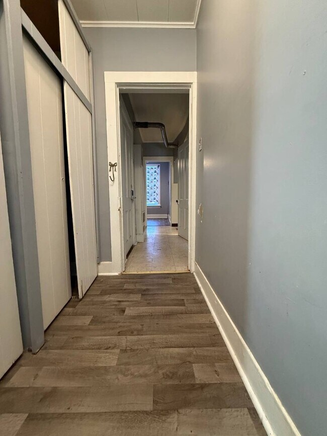 Building Photo - 11339 S Langley Ave