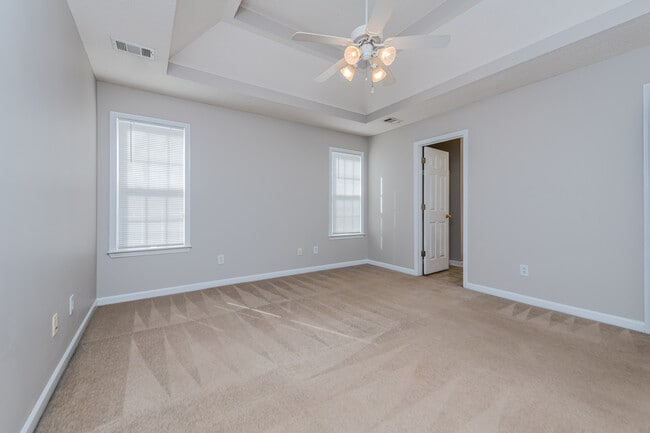 Building Photo - 303 Mt Zion Rd