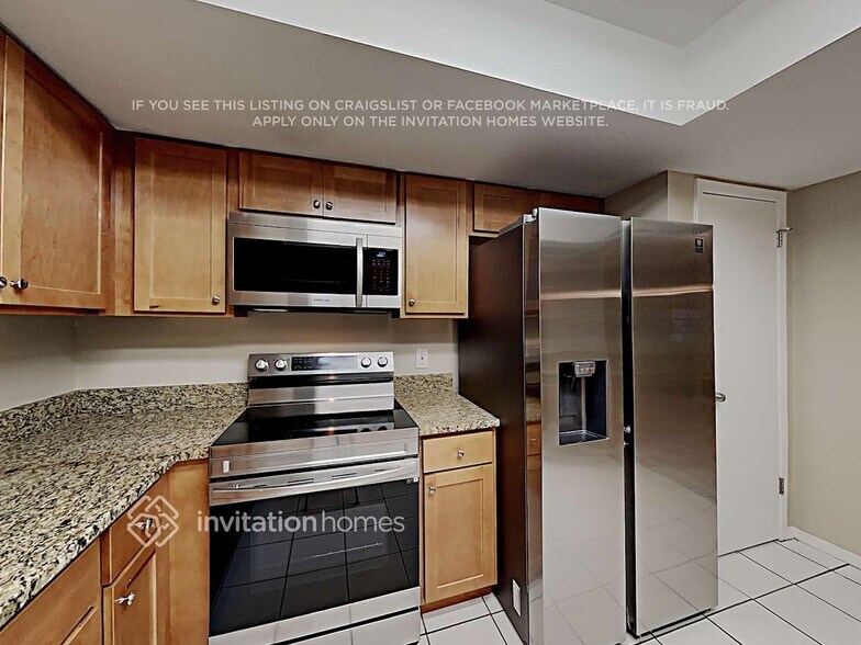 Building Photo - 102 Valley Cir