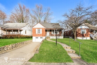 Building Photo - 6920 Gloria Dr