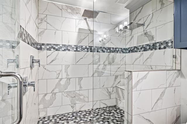 Building Photo - 8911 Diceman Dr