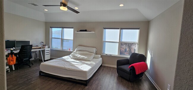 Building Photo - 17143 Wilthorne Colony Ct