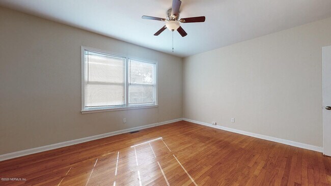 Building Photo - 1274 Belmont Terrace