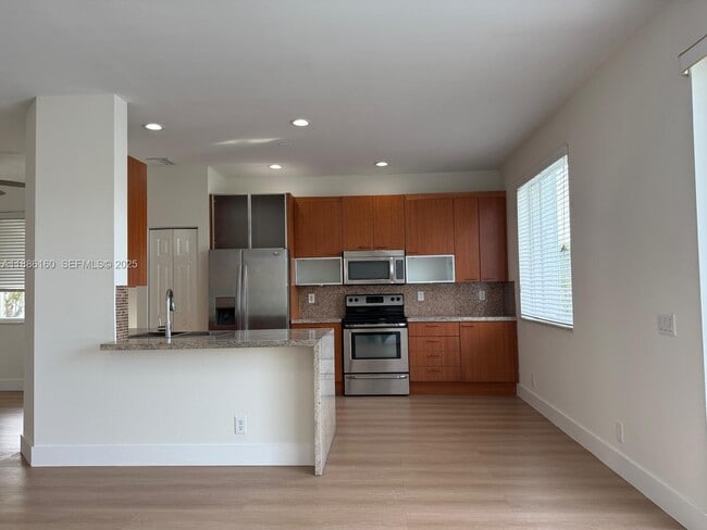 Building Photo - 4249 Magnolia Ridge Dr