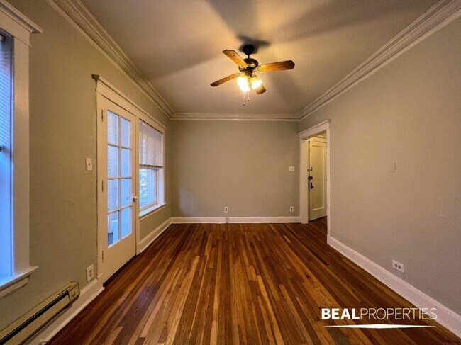 Building Photo - 2 bedroom in CHICAGO IL 60640