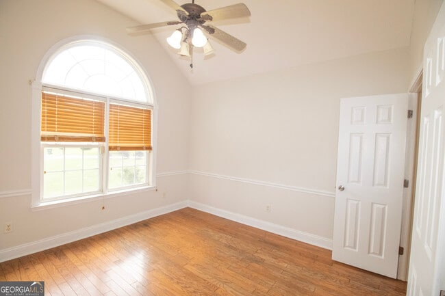 Building Photo - 1008 Houndsbark Ct