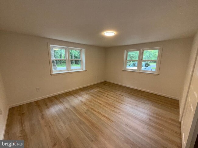 Building Photo - 65 Springhill Rd