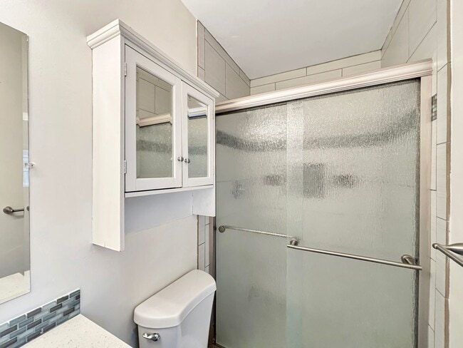 Building Photo - Gorgeous 3B/2BA House in Paradise Hills W/...