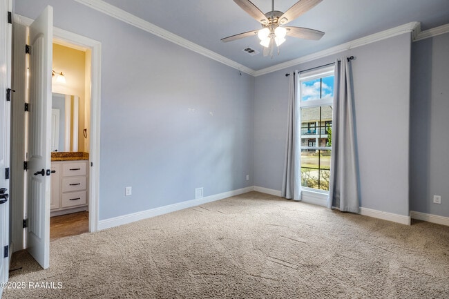Building Photo - 104 Gated Trinity Ct