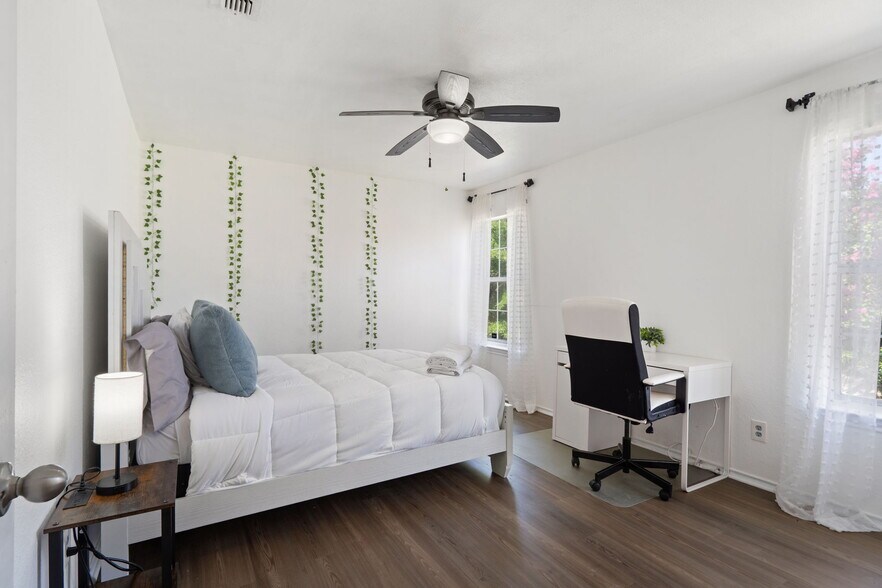 Building Photo - 141 Morningside Dr