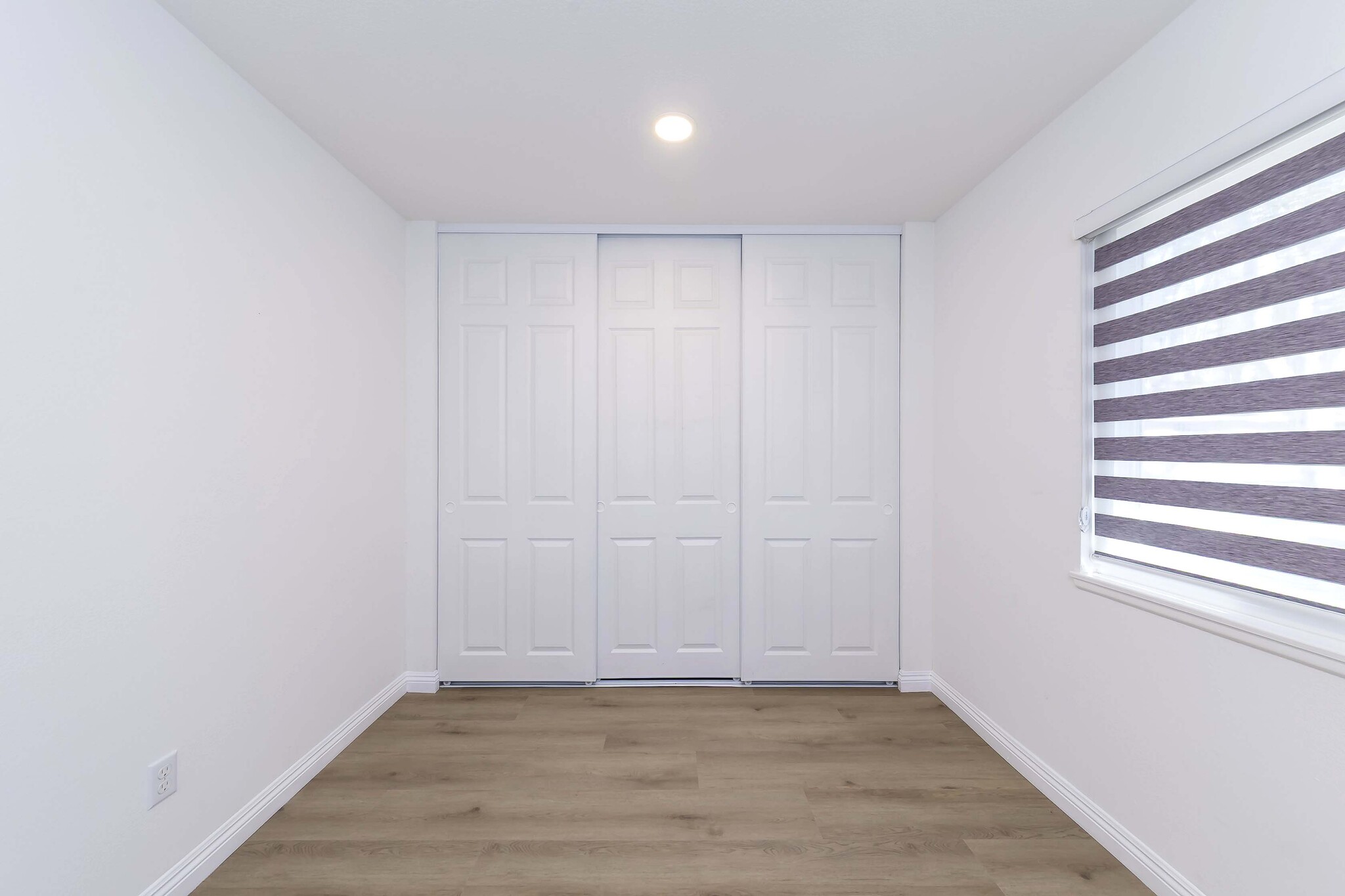 Building Photo - 2423 Coventry Cir