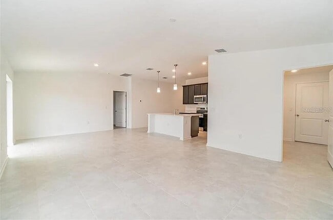 Building Photo - 2220 Green Valley St