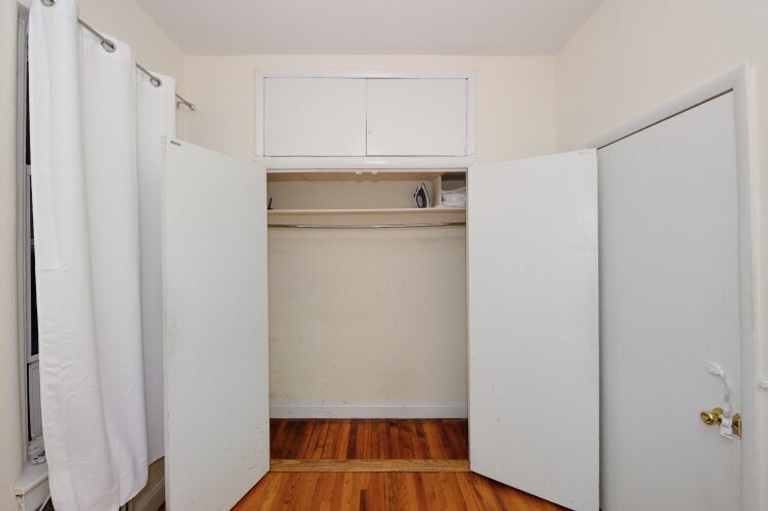 Building Photo - 1762 2nd Ave