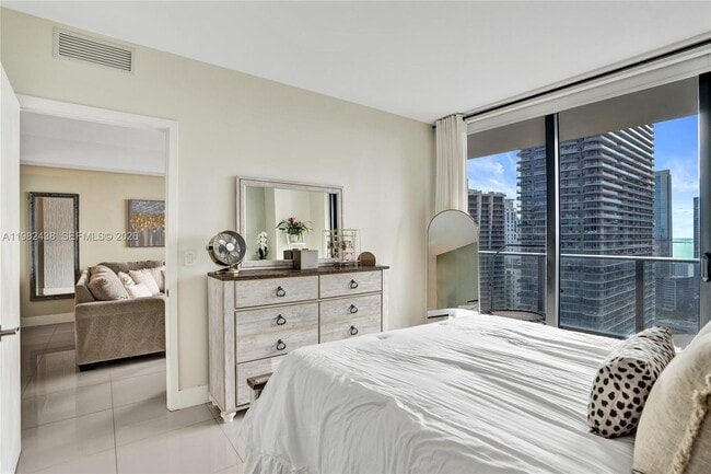 Building Photo - 45 SW 9th St