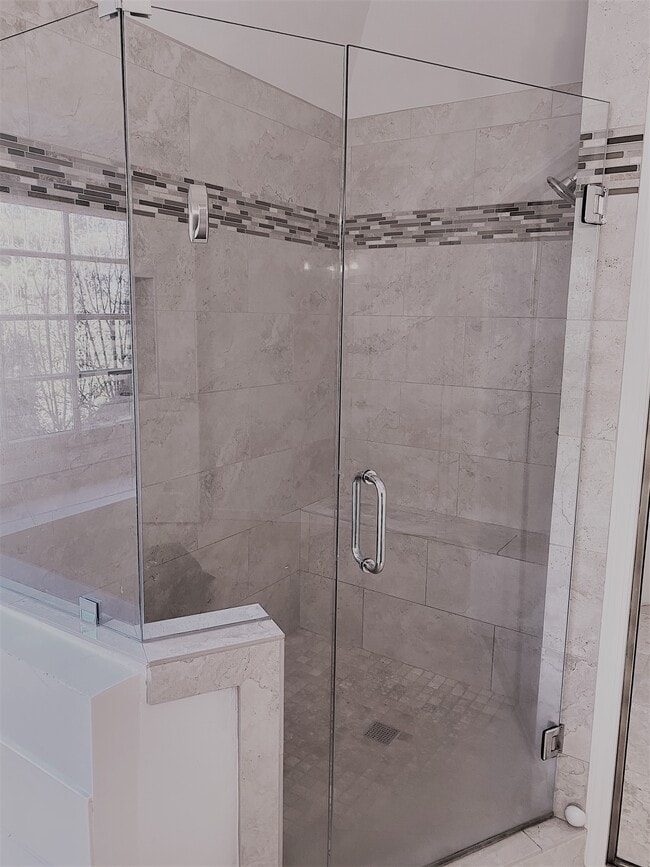 Building Photo - 10920 Donamere Dr