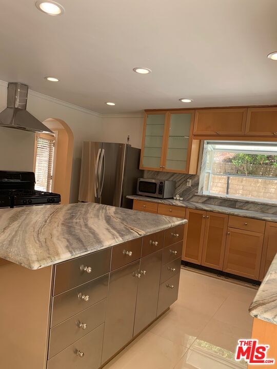 Building Photo - 18162 Sweet Elm Dr
