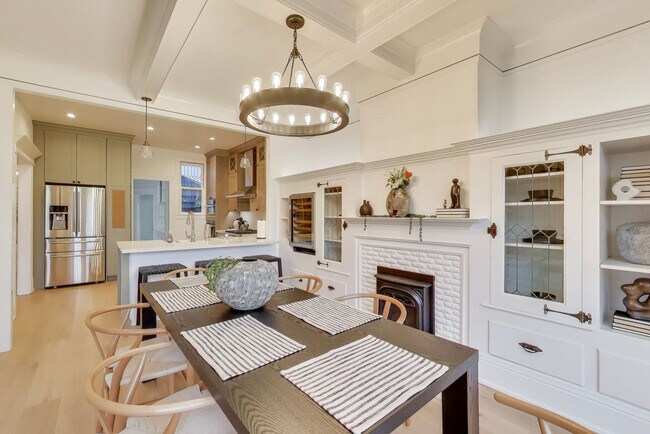 Building Photo - 2274 Fulton St