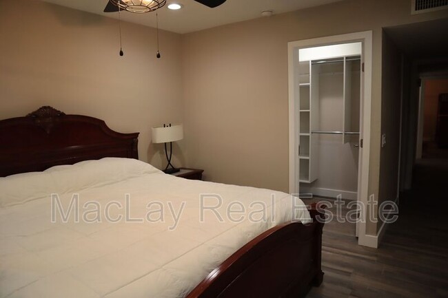 Building Photo - 26618 S Pear Tree Dr