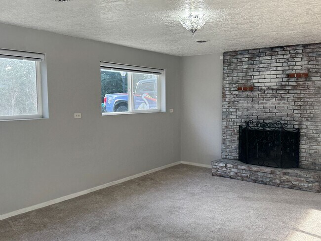 Building Photo - WA3309