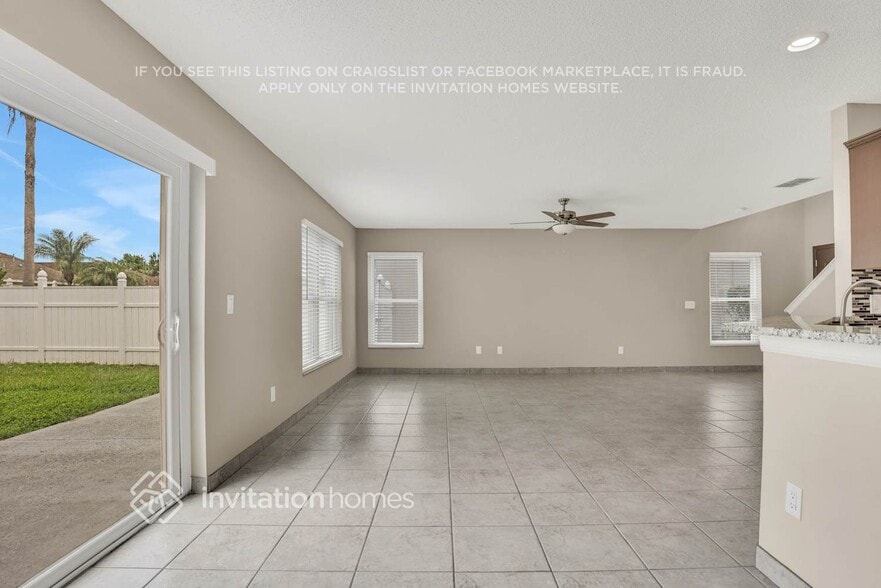 Building Photo - 2409 Knightsbridge Blvd