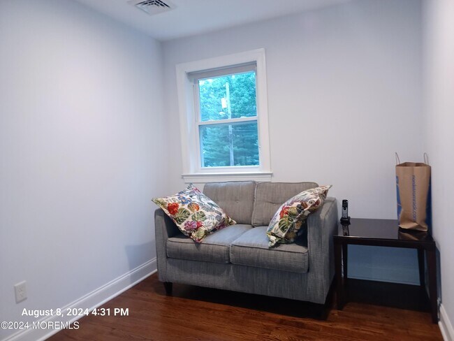 Building Photo - 241 Woodcrest Rd