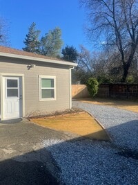Building Photo - 5553 Elm Ln
