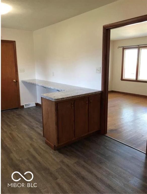 Building Photo - 624 East Fairview Drive