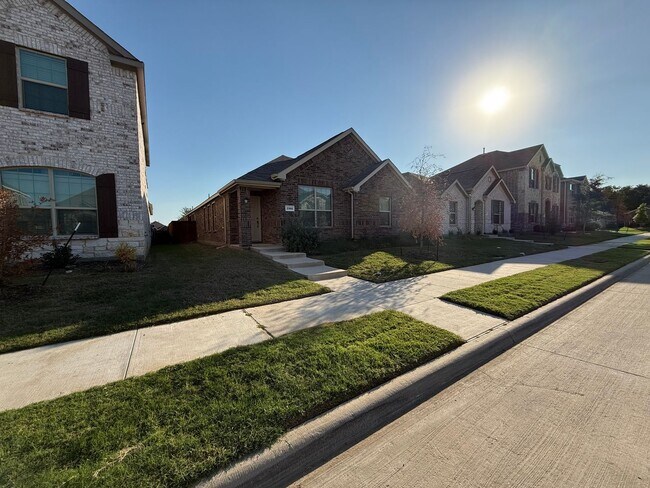 Building Photo - Great 3 bedroom in Providence Village Ask about the Move In Special!!