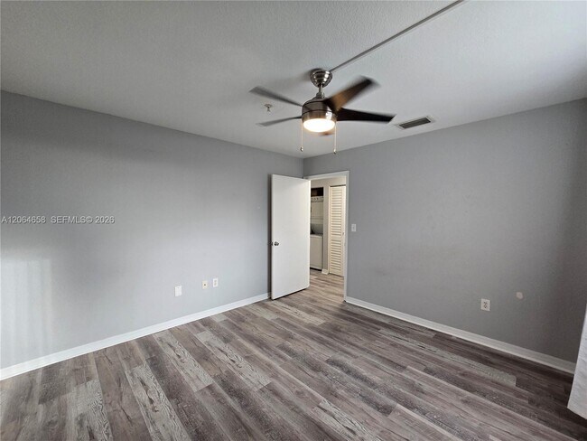Building Photo - 1627 NW 18th St