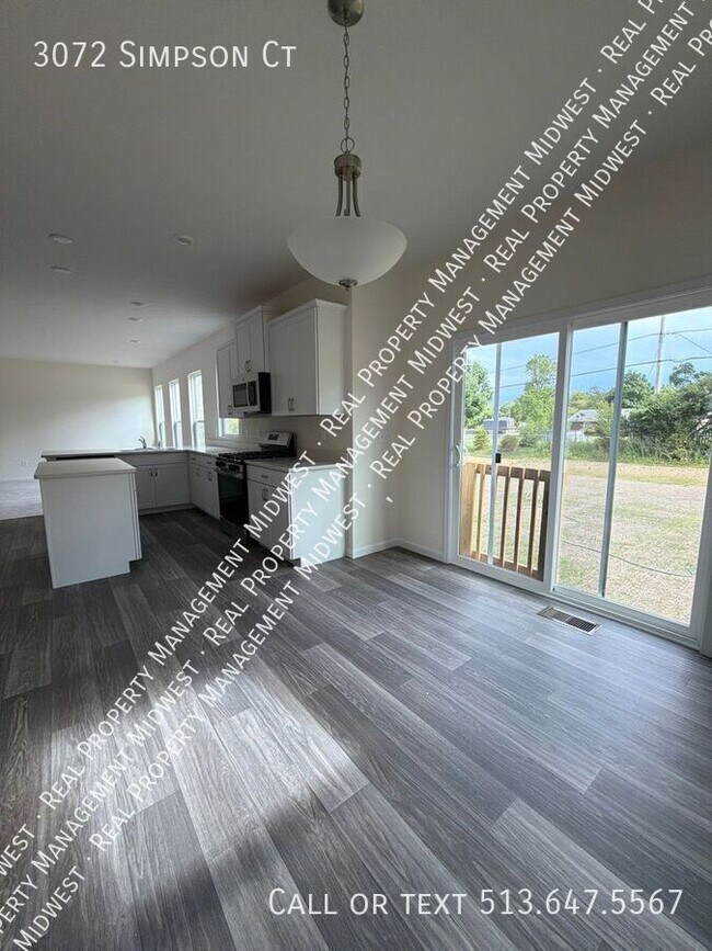 Building Photo - 3072 Simpson Ct