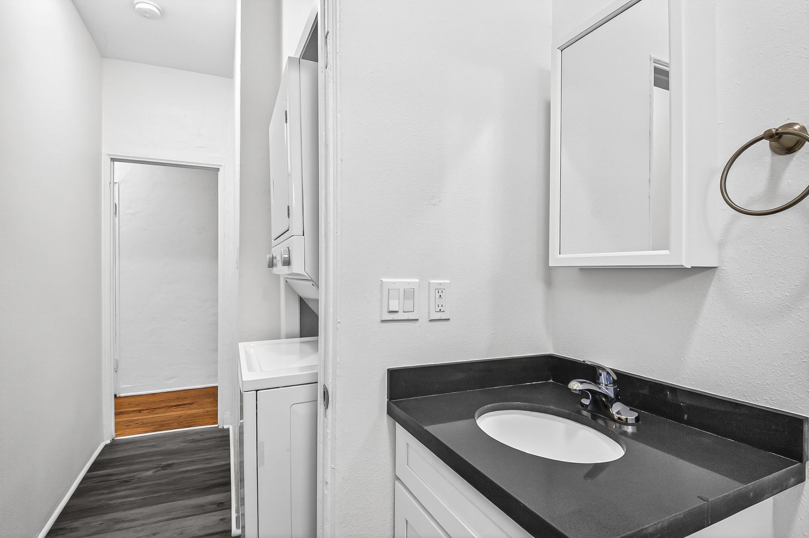 Building Photo - 1503 S Shenandoah St