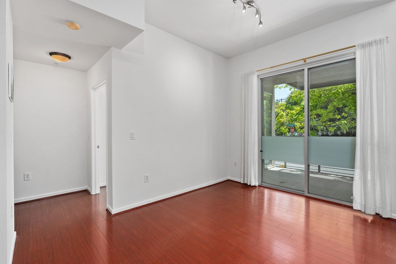 Building Photo - 111 S De Lacey Ave