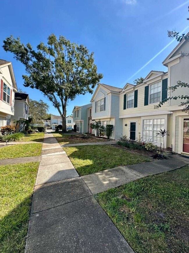 Building Photo - 13816 Stone Mill Way