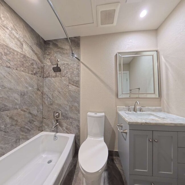 Building Photo - Highly Remodeled | 2nd Floor | Storage Room