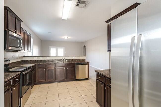 Building Photo - 5026 Manor Stone Ln