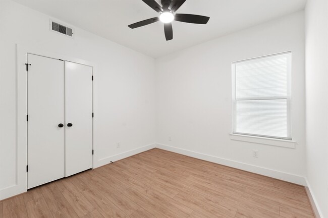 Building Photo - 409 Calloway St