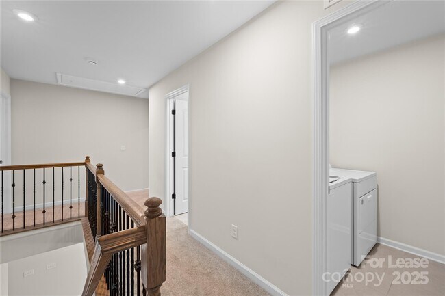 Building Photo - 13319 Savaine St